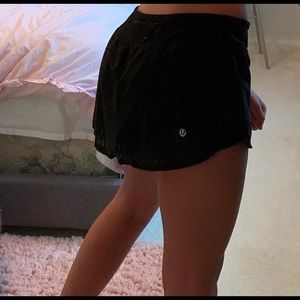 $40 OBO LULULEMON SKIRT